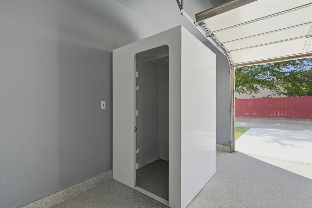 8212 E 74th Court Tulsa, OK 74133