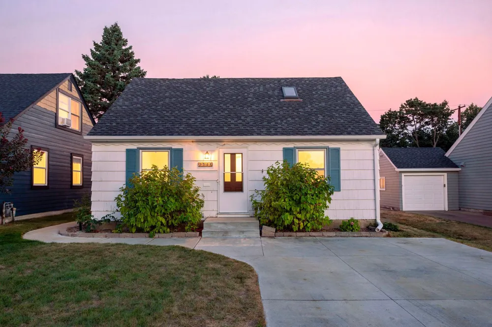 5544 York Avenue S Edina, MN 55410
