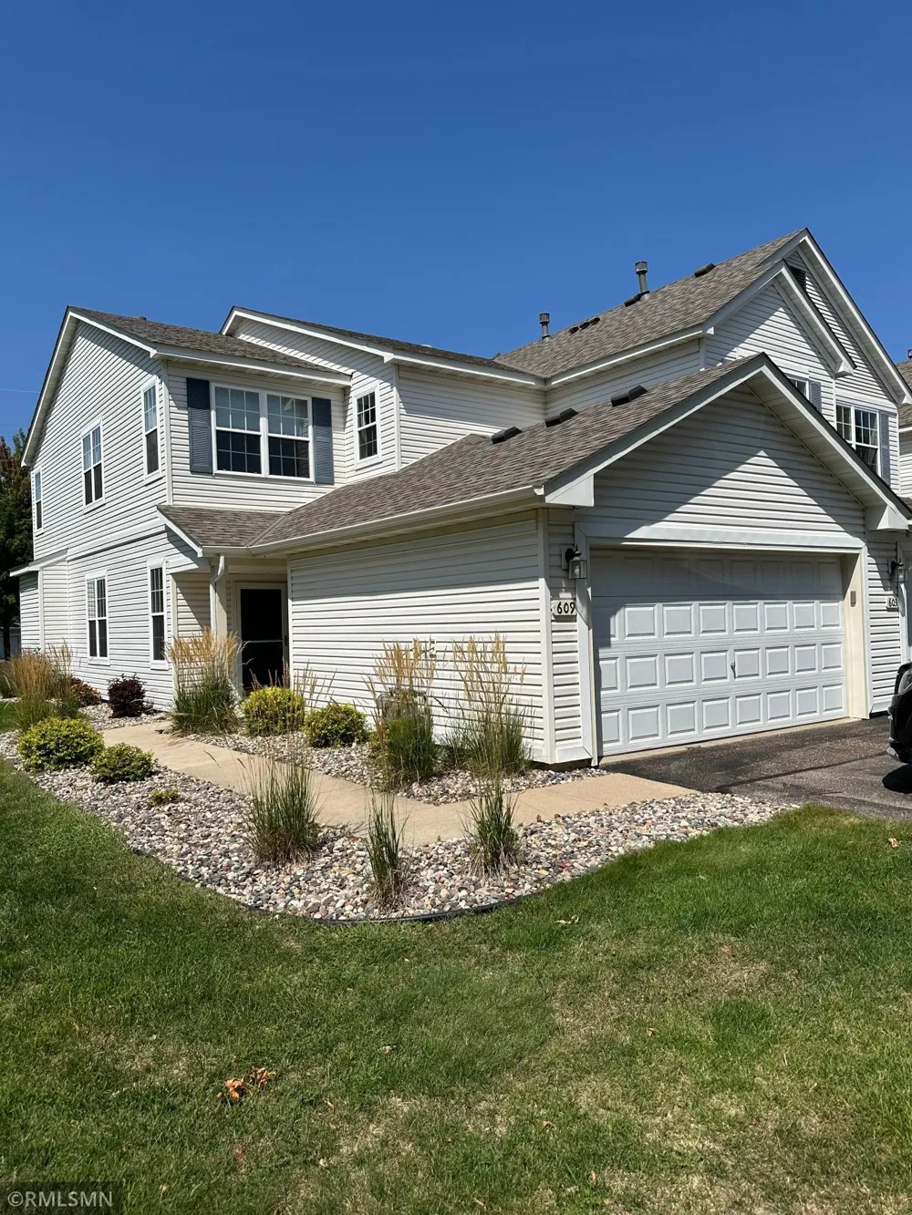 603 Providence Drive Shakopee, MN 55379