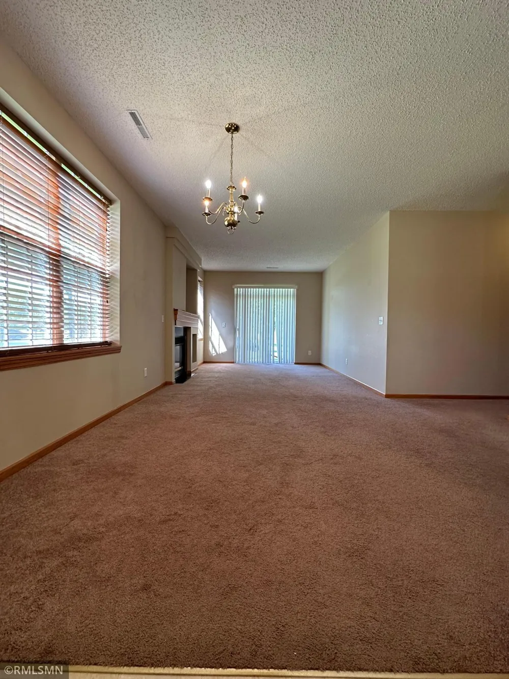 603 Providence Drive Shakopee, MN 55379