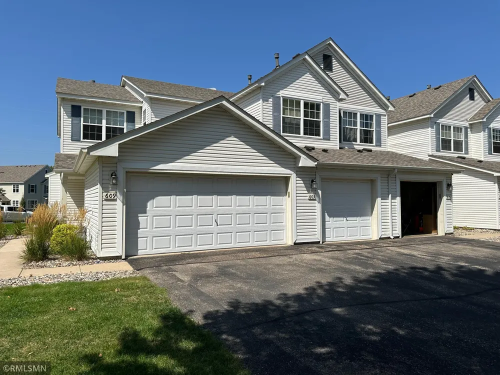 603 Providence Drive Shakopee, MN 55379