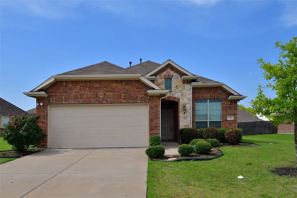 3104 Flowering Springs Drive Forney, TX 75126
