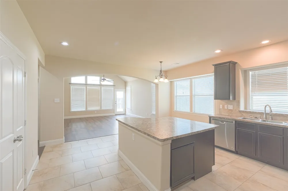 3104 Flowering Springs Drive Forney, TX 75126