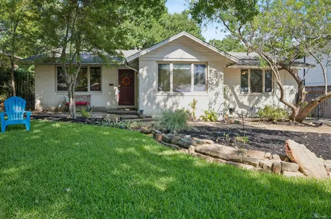 7233 Meadow Lake Avenue