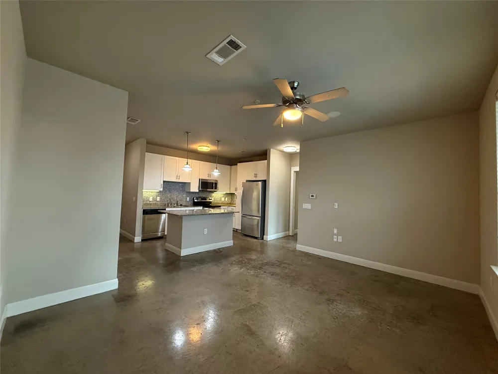 801 Bishop Avenue #1-108 Dallas, TX 75208
