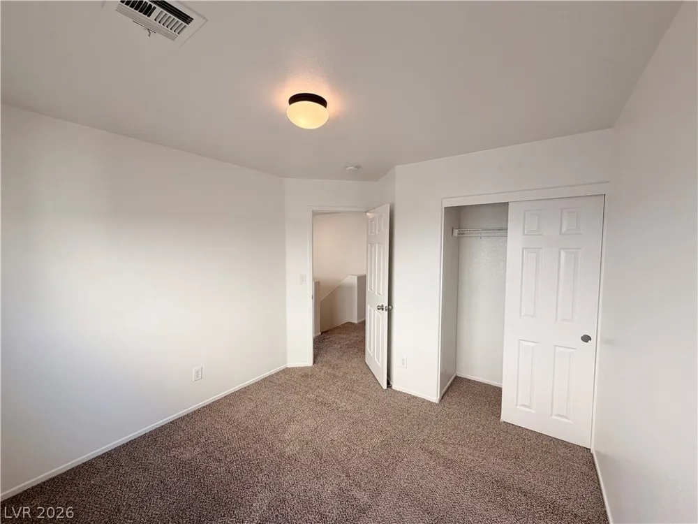 6212 W Cougar Avenue Las Vegas, NV 89139