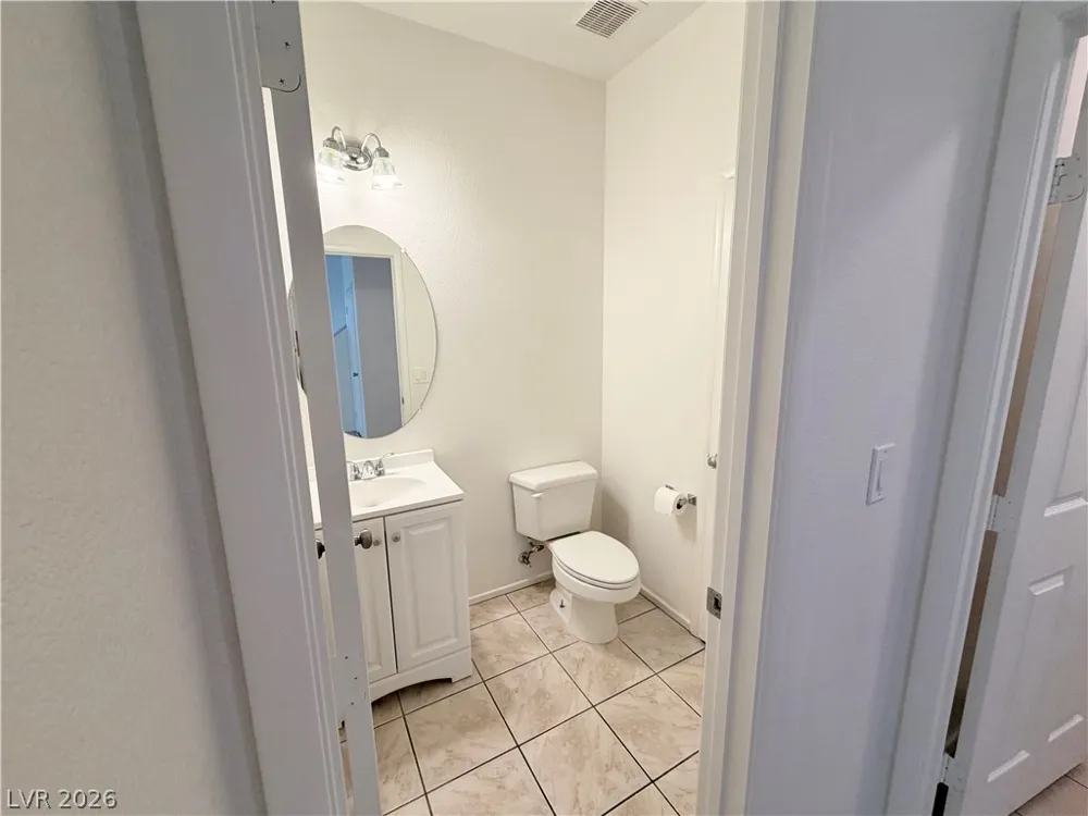 6212 W Cougar Avenue Las Vegas, NV 89139