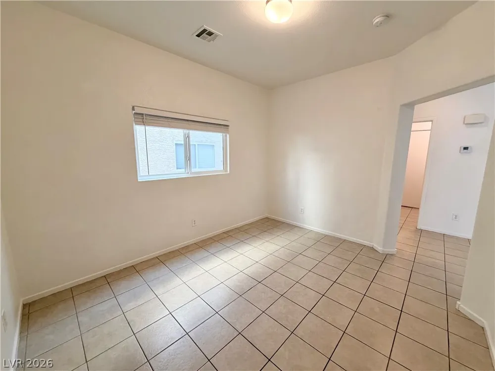 6212 W Cougar Avenue Las Vegas, NV 89139