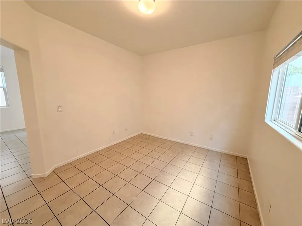 6212 W Cougar Avenue Las Vegas, NV 89139