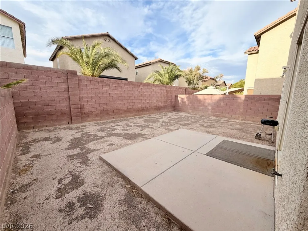 6212 W Cougar Avenue Las Vegas, NV 89139
