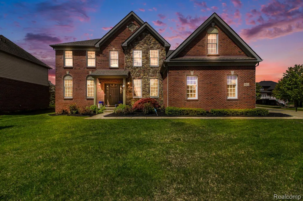 50371 LANGLEY DRIVE Novi City, MI 48374