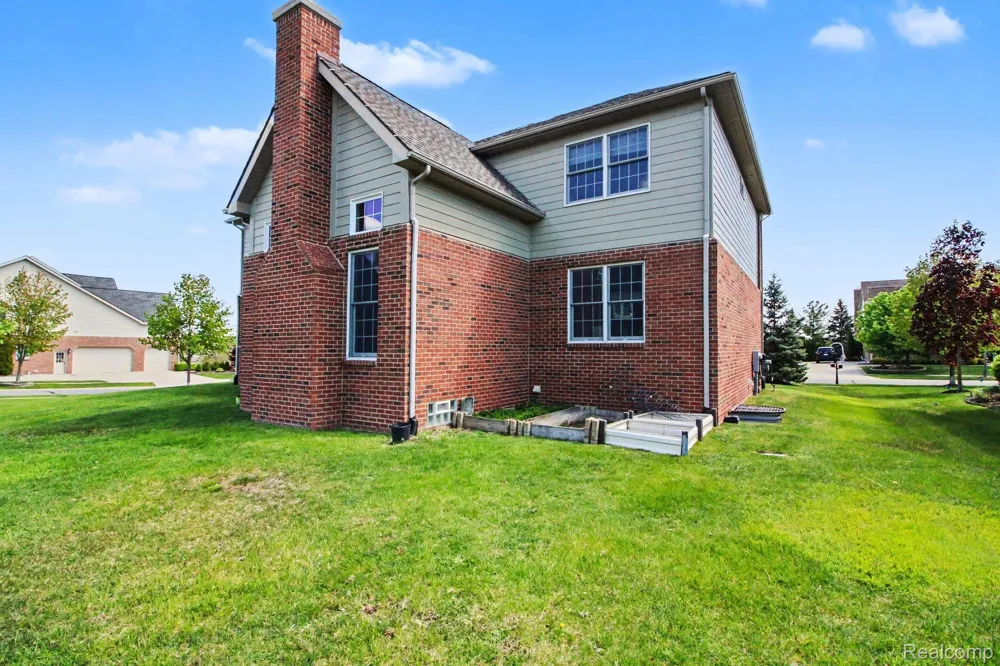 50371 LANGLEY DRIVE Novi City, MI 48374