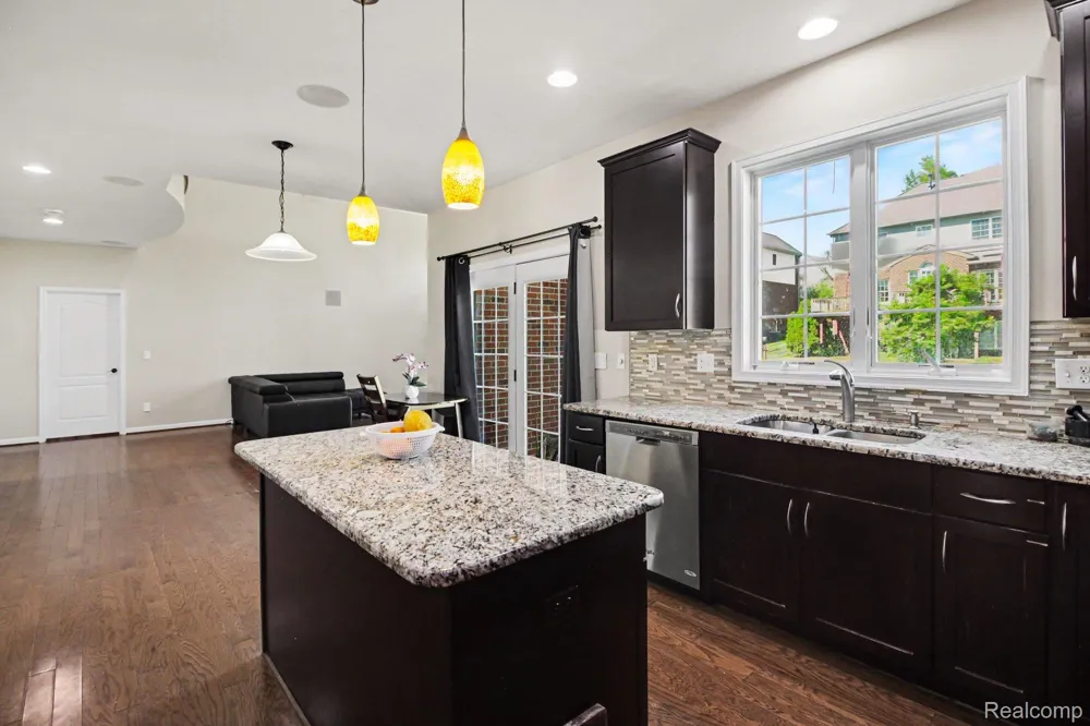 50371 LANGLEY DRIVE Novi City, MI 48374