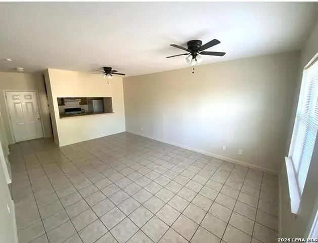 506 Dukeway Universal City, TX 78148