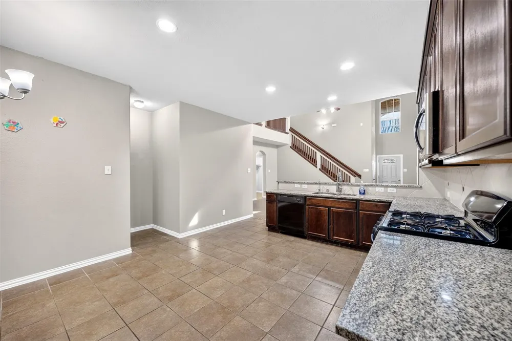 2403 Summers Glen Court Katy, TX 77449