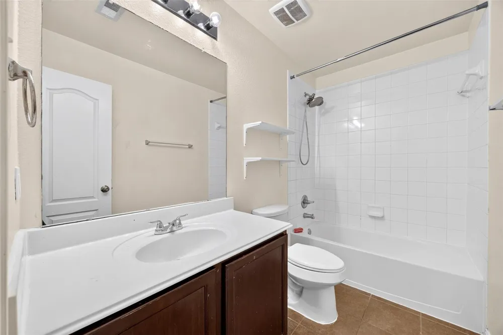 2403 Summers Glen Court Katy, TX 77449