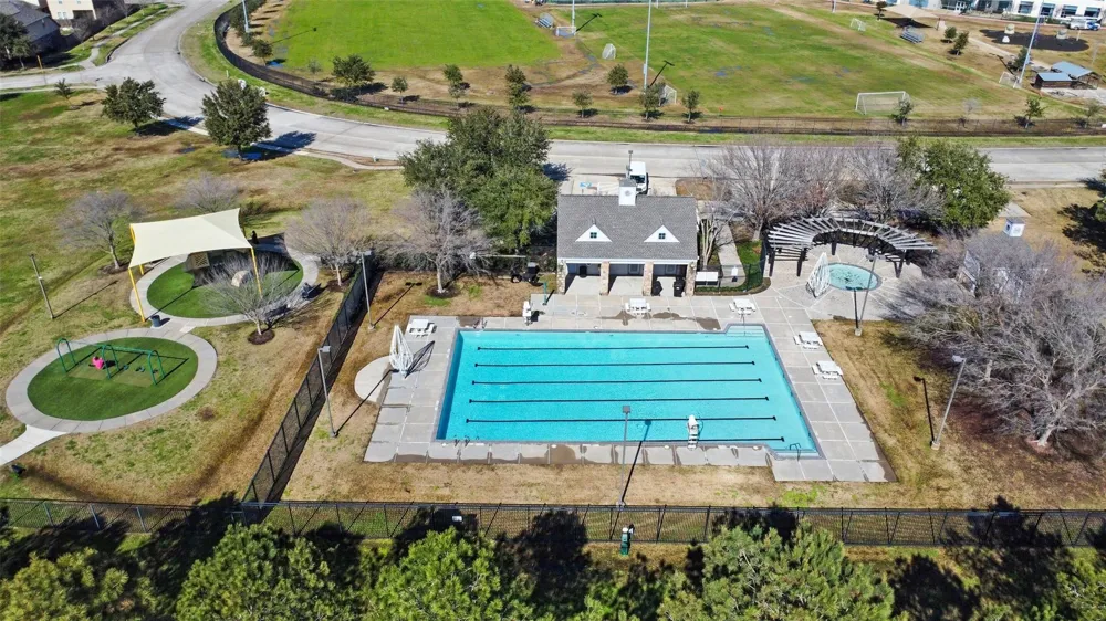 2403 Summers Glen Court Katy, TX 77449