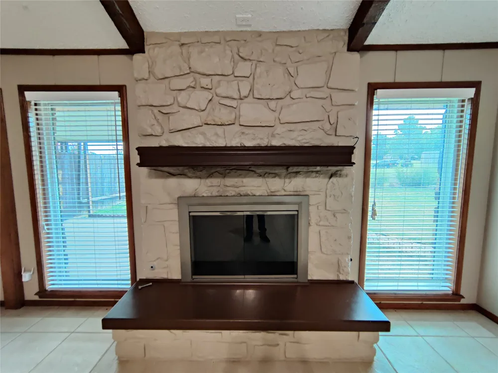 826 SE Quail Ridge Road Bartlesville, OK 74006