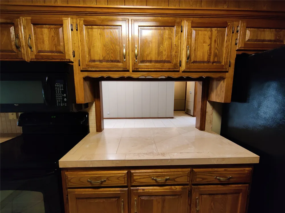 826 SE Quail Ridge Road Bartlesville, OK 74006