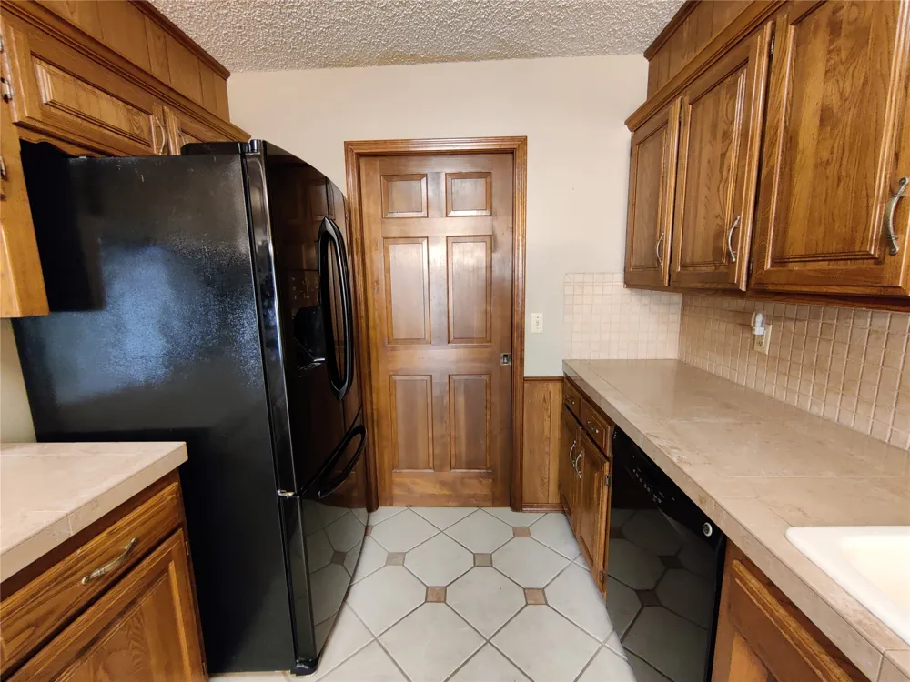 826 SE Quail Ridge Road Bartlesville, OK 74006