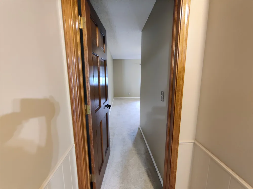 826 SE Quail Ridge Road Bartlesville, OK 74006
