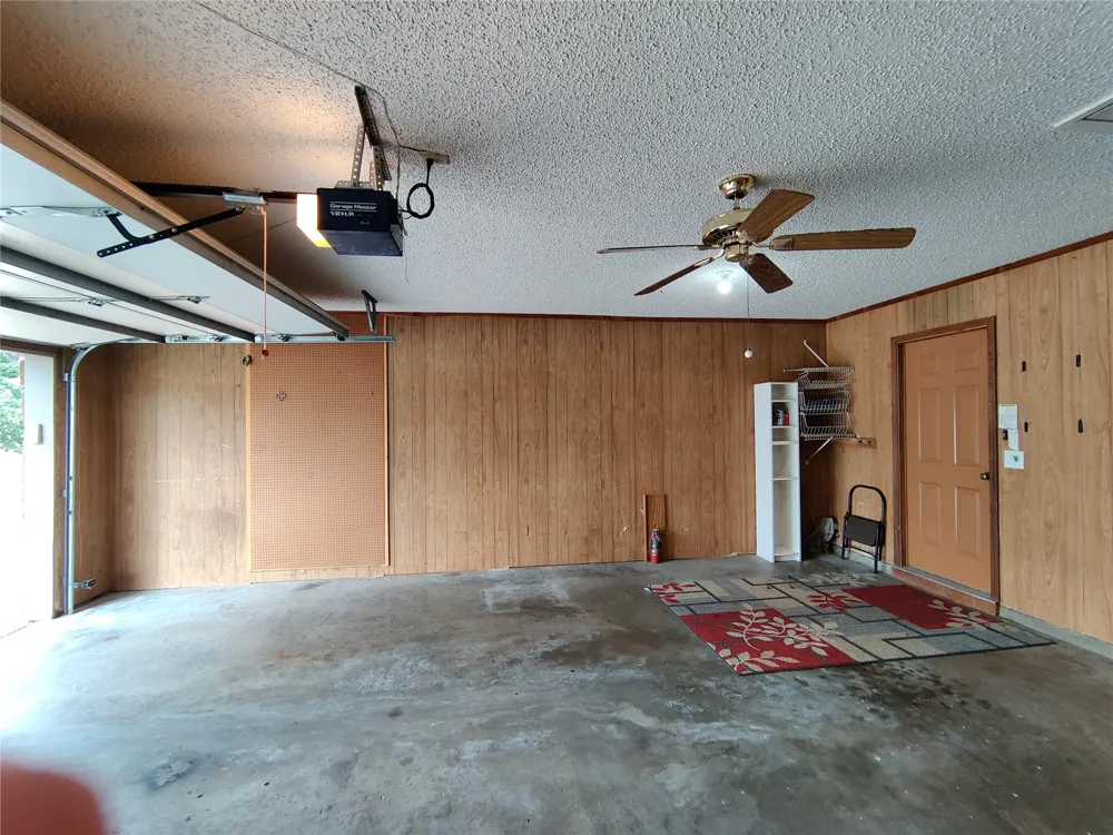 826 SE Quail Ridge Road Bartlesville, OK 74006