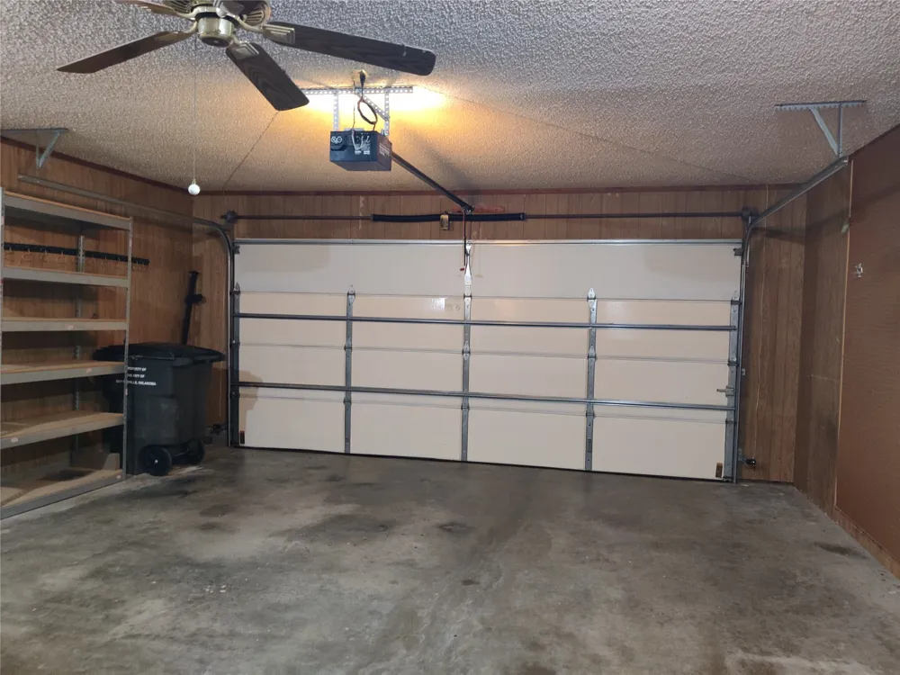 826 SE Quail Ridge Road Bartlesville, OK 74006