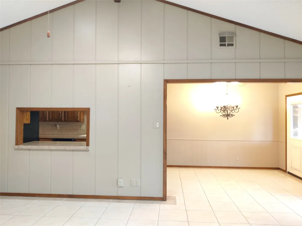 826 SE Quail Ridge Road Bartlesville, OK 74006
