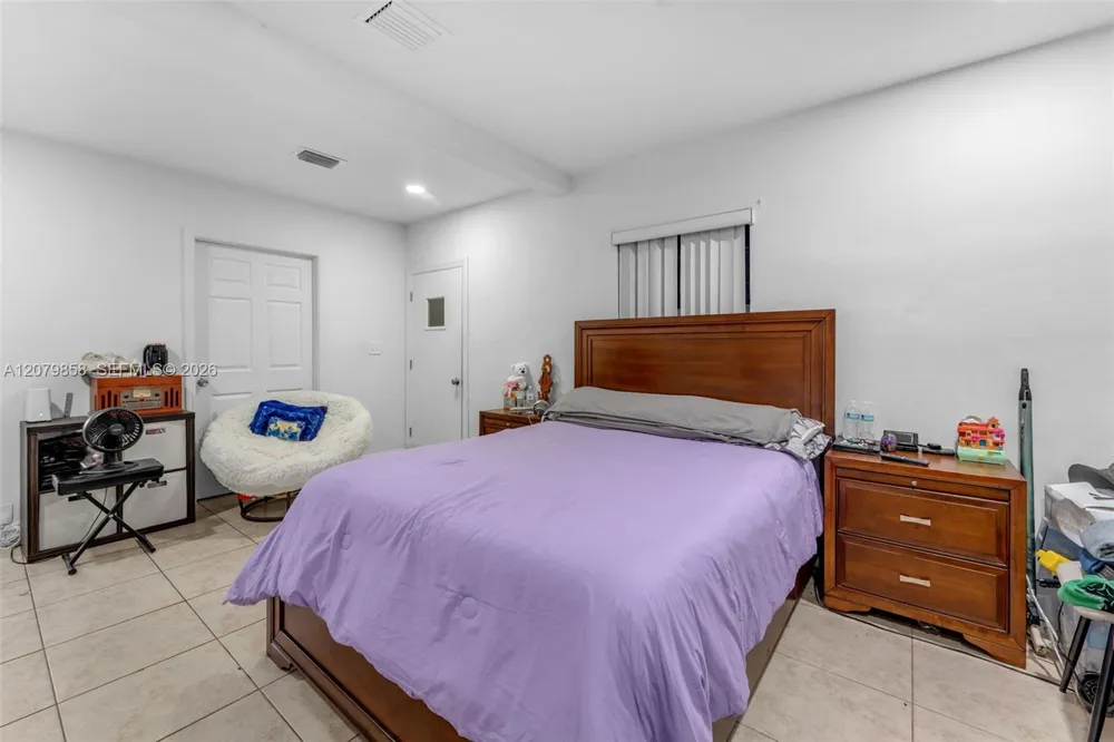 9741 Bahama Dr Cutler Bay, FL 33189