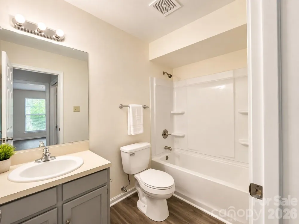 7220 Winery Lane Charlotte, NC 28227