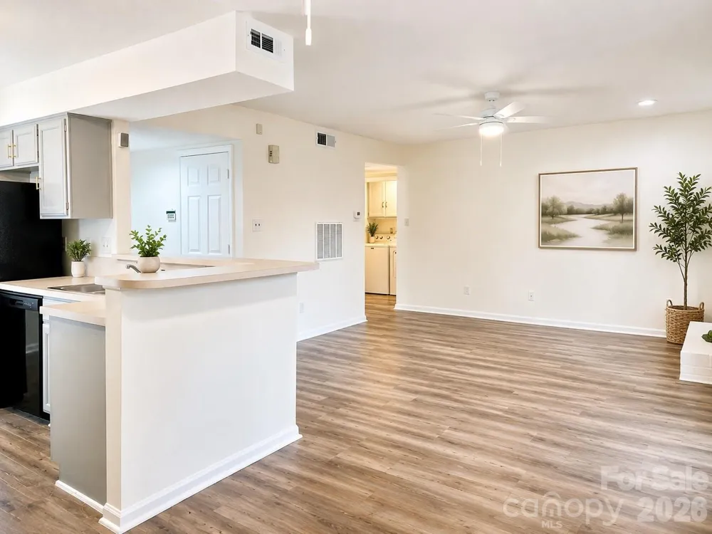 7220 Winery Lane Charlotte, NC 28227