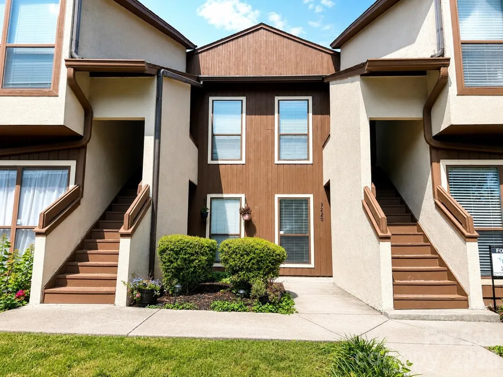 7220 Winery Lane Charlotte, NC 28227