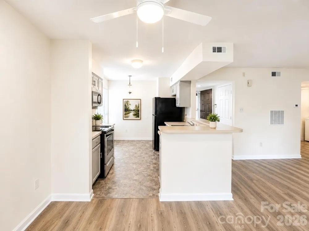 7220 Winery Lane Charlotte, NC 28227