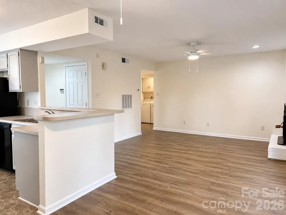 7220 Winery Lane Charlotte, NC 28227
