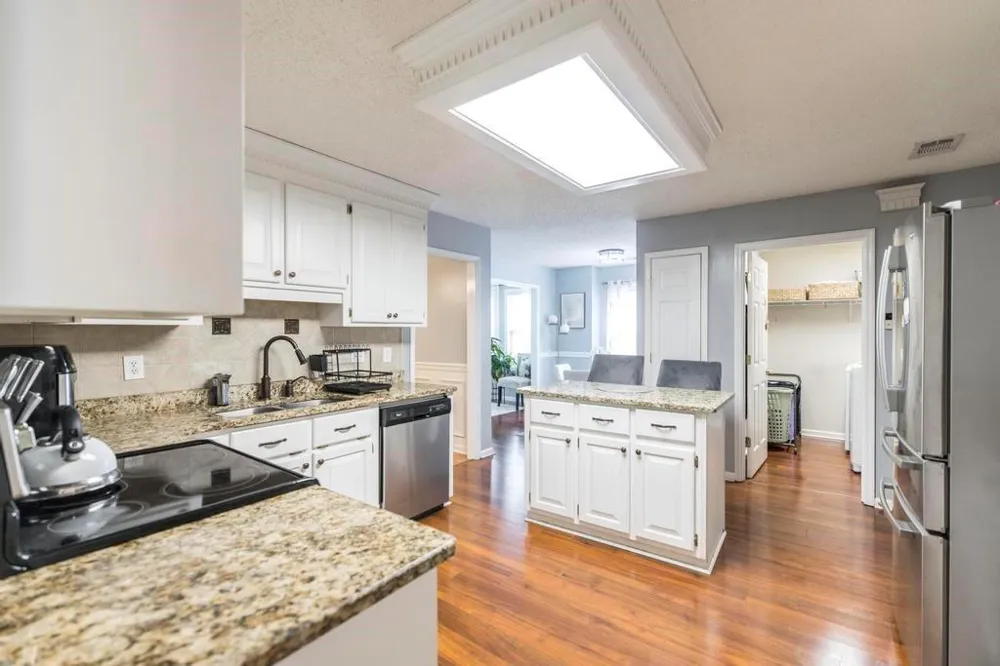 123 Galaxy Avenue Bonaire, GA 31005