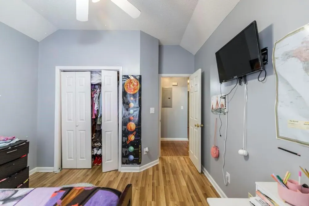 123 Galaxy Avenue Bonaire, GA 31005