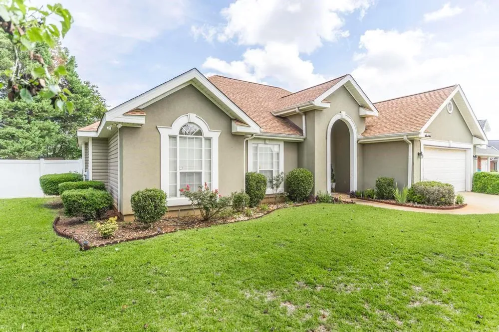 123 Galaxy Avenue Bonaire, GA 31005