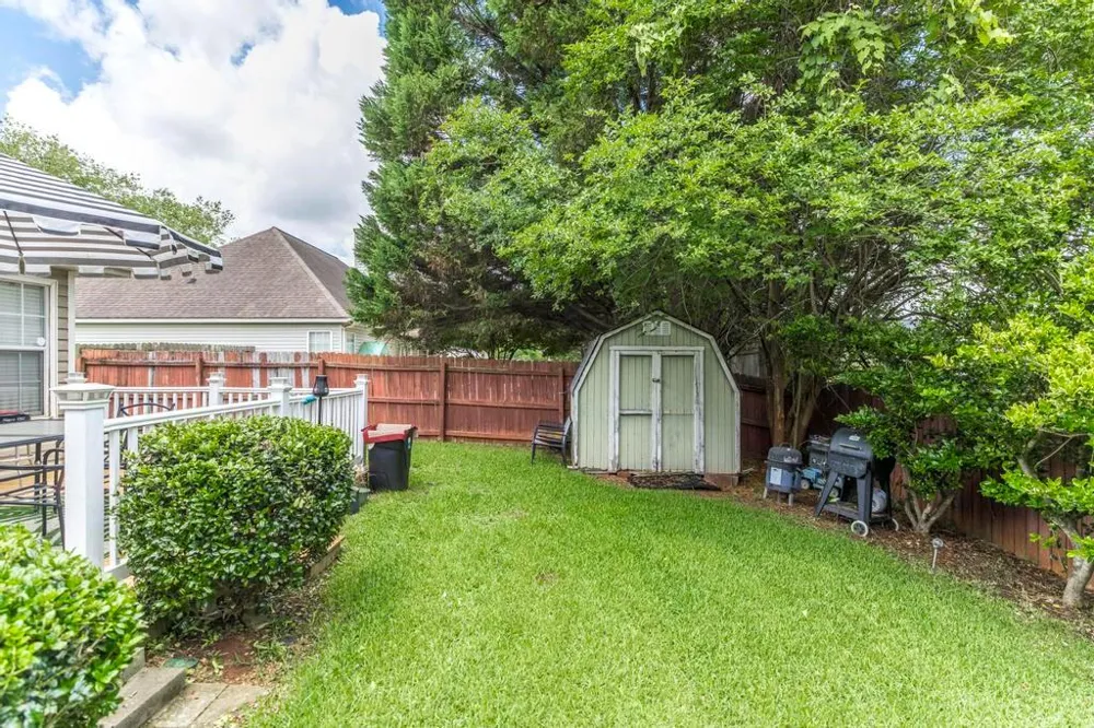 123 Galaxy Avenue Bonaire, GA 31005