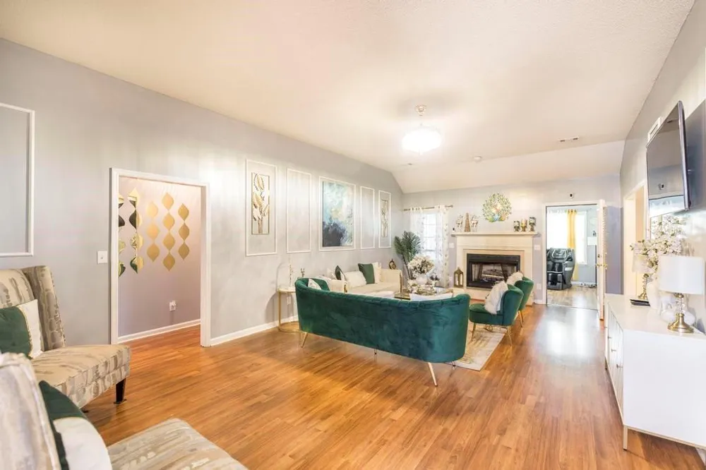 123 Galaxy Avenue Bonaire, GA 31005