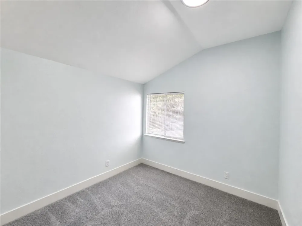 4706 W University Fresno, CA 93722