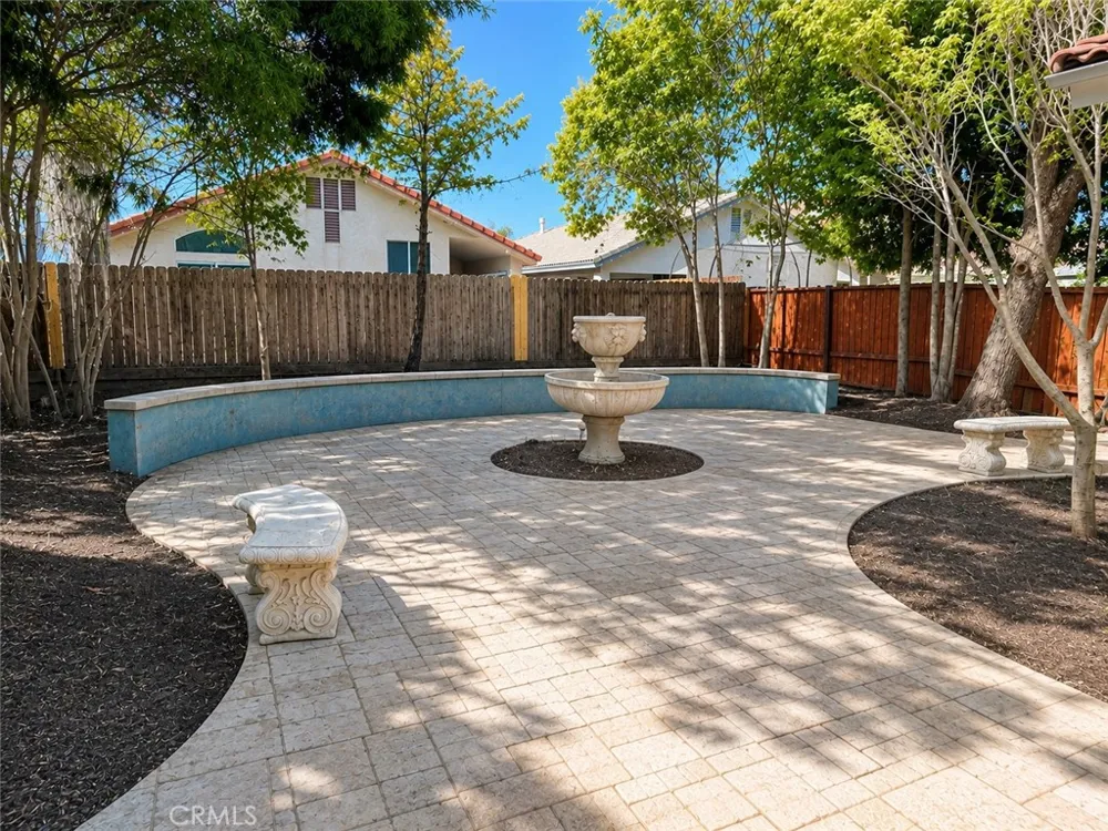 4706 W University Fresno, CA 93722
