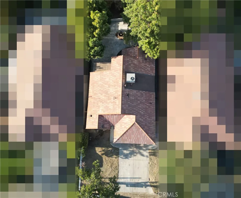 4706 W University Fresno, CA 93722