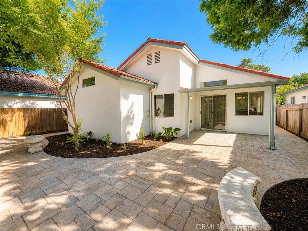 4706 W University Fresno, CA 93722