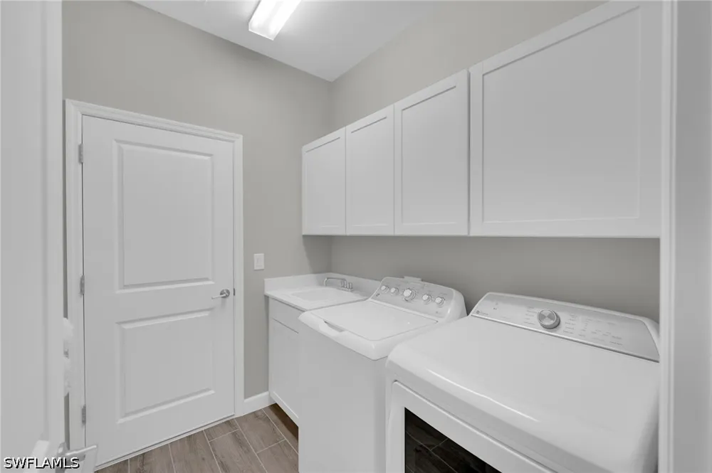 Parksville Drive Estero, FL 33928