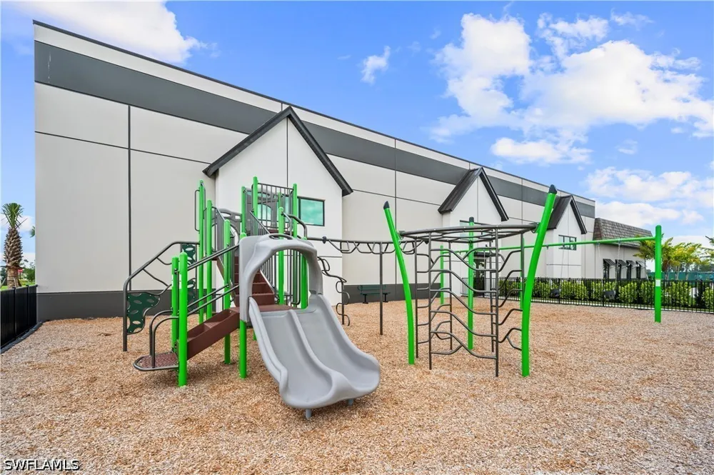 Parksville Drive Estero, FL 33928