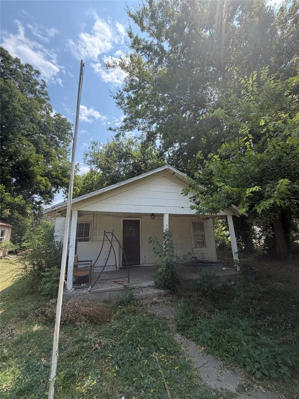 508 Katy Avenue Hominy, OK 74035