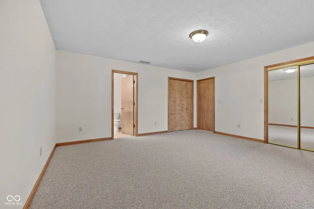 647 Jackson Street Brownsburg, IN 46112