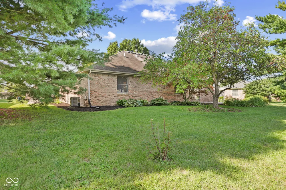647 Jackson Street Brownsburg, IN 46112