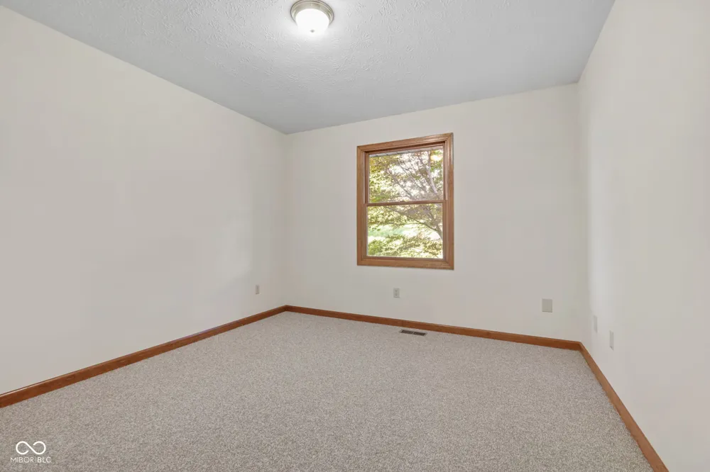 647 Jackson Street Brownsburg, IN 46112