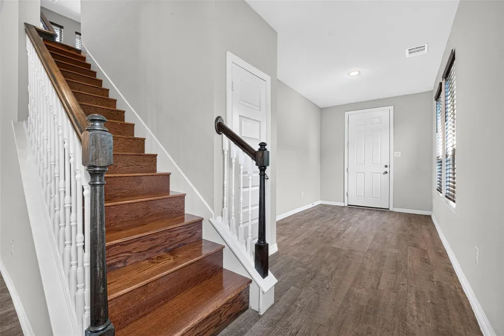 187 Lucky Manor Lane La Porte, TX 77571